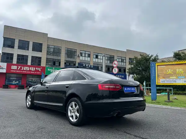 Audi A6L 2011