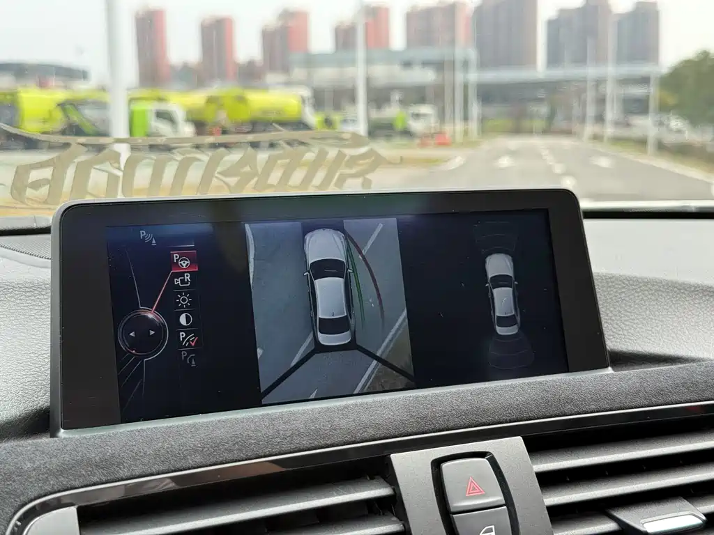 BMW 3 Series 2015 — фото 12