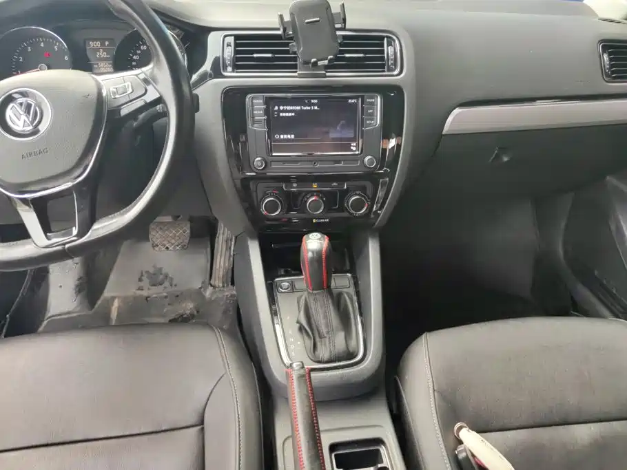 Volkswagen Sagitar 2019 — фото 13
