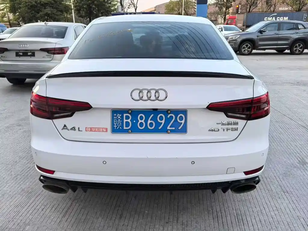Audi A4L 2017 — фото 2