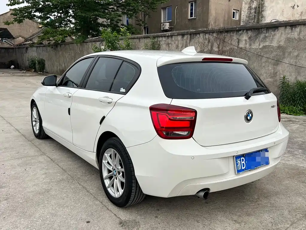 BMW 1 Series 2014 — фото 14