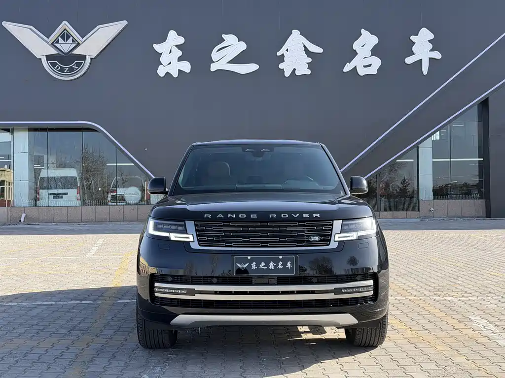Land Rover Range Rover 2025 — фото 2