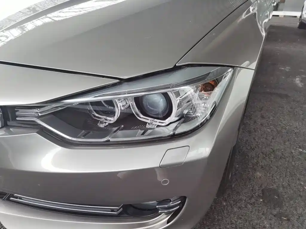 BMW 3 Series 2015 — фото 24