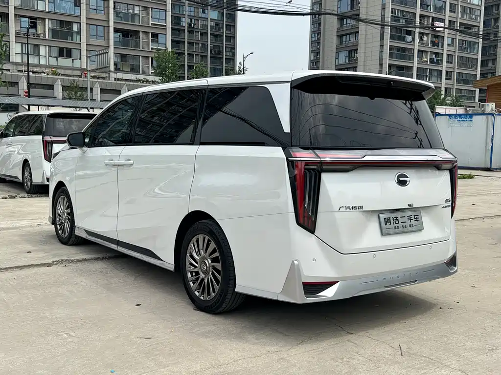 GAC Motor Trumpchi M8 2023 — фото 5