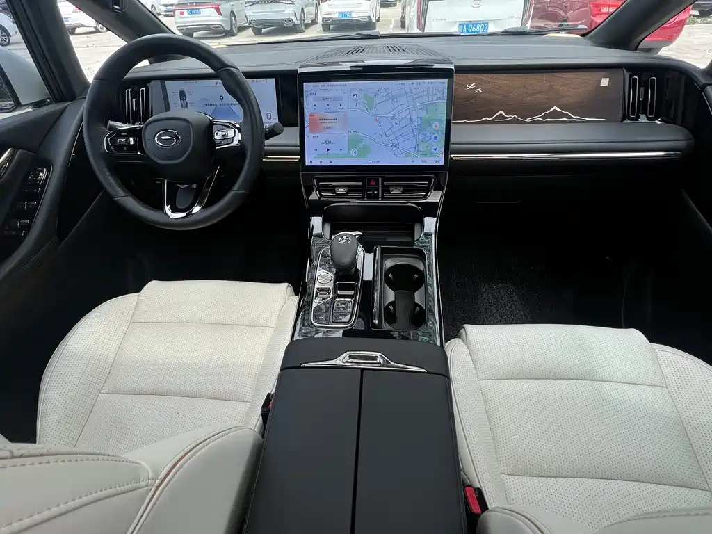 GAC Motor Trumpchi M8 2023 — фото 10