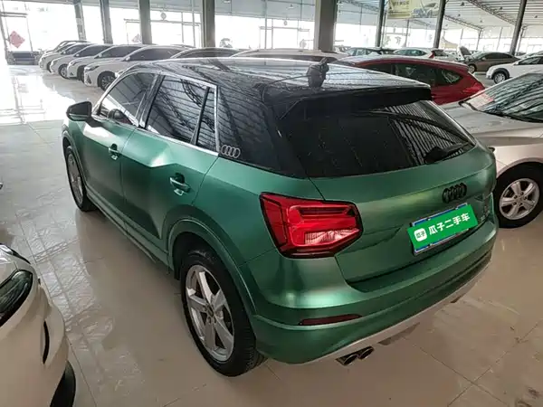 Audi Q2L 2020