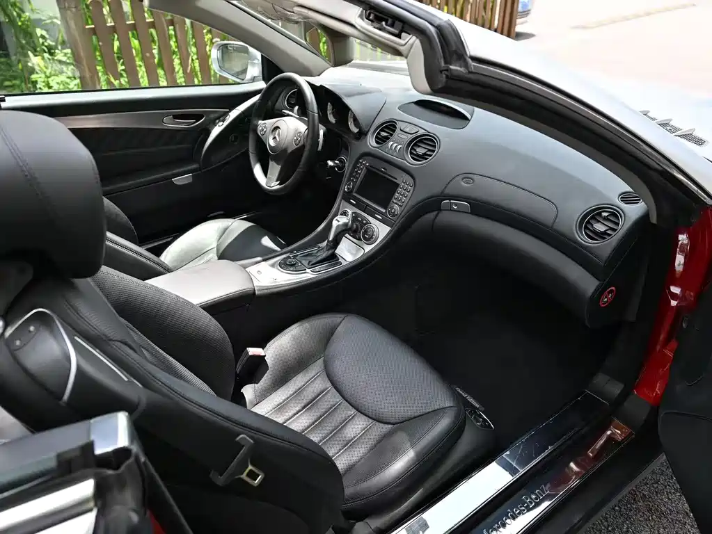 Mercedes-Benz SL-Class 2015 — фото 4