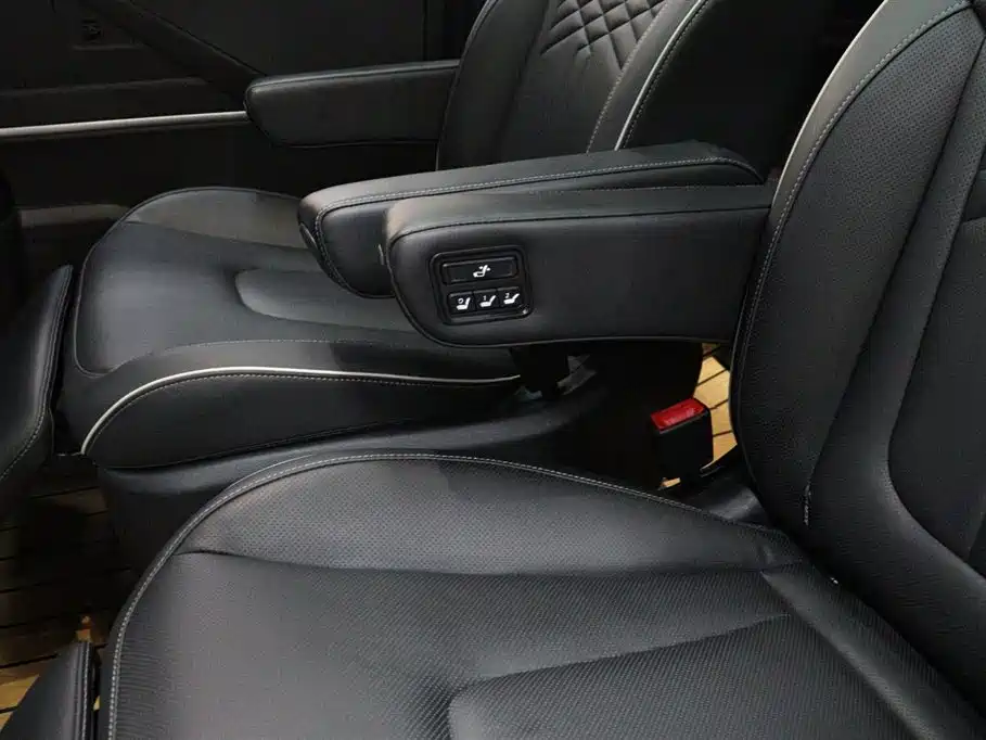 Hyundai Custo 2023 — фото 11