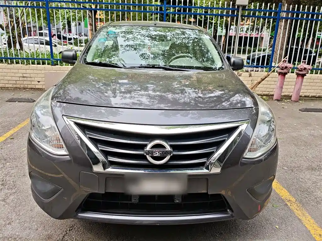 Nissan Sunny 2015 — фото 3