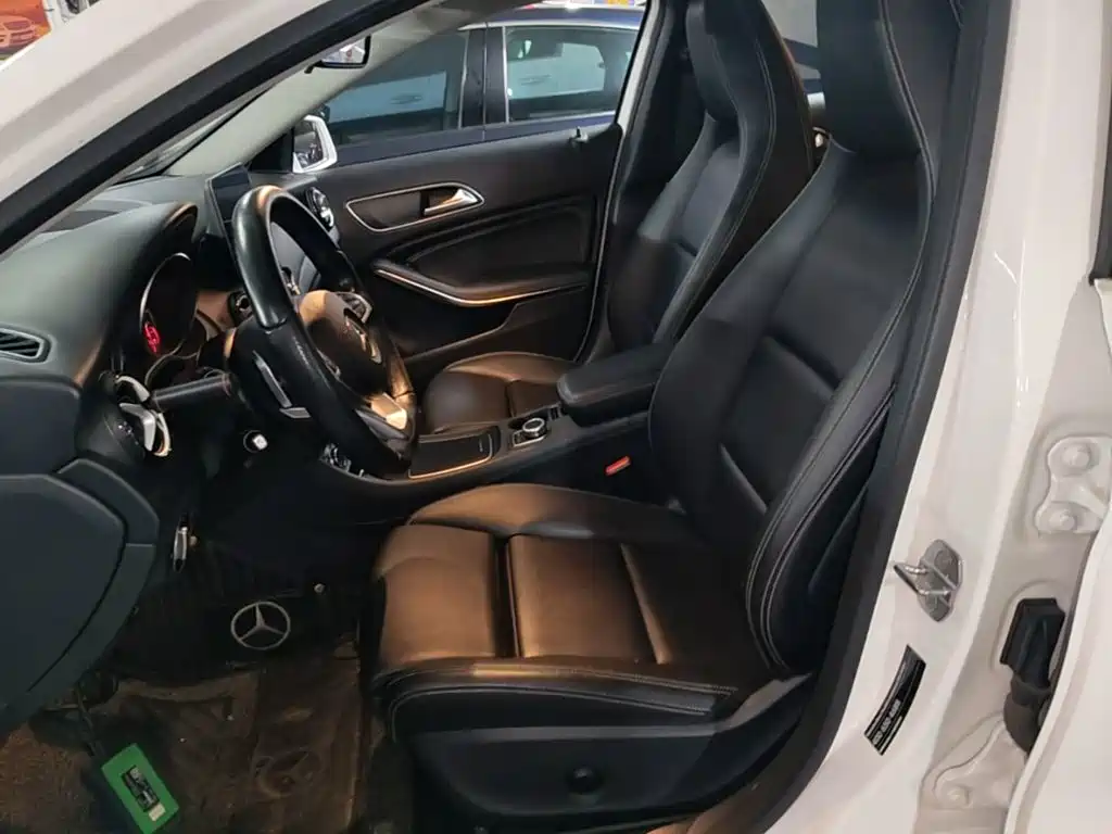 Mercedes-Benz GLA 2019 — фото 15