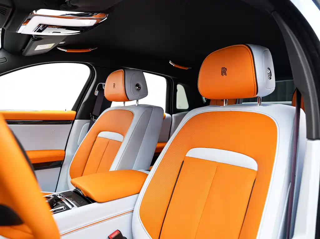 Rolls-Royce Ghost 2023 — фото 12
