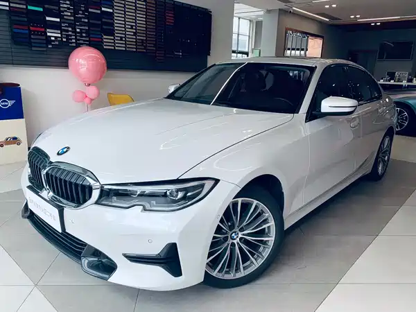 BMW 3 Series 2020