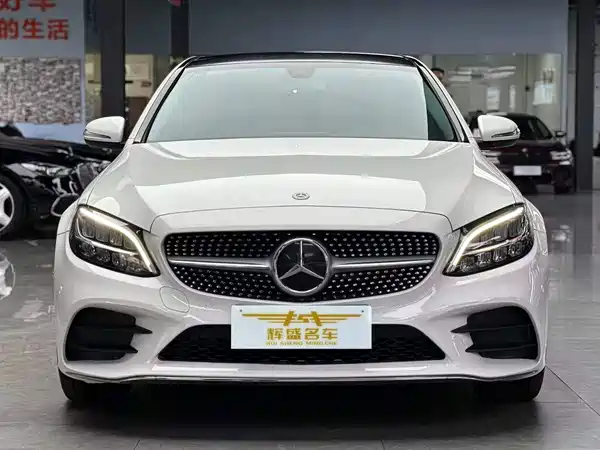 Mercedes-Benz C-Class 2020