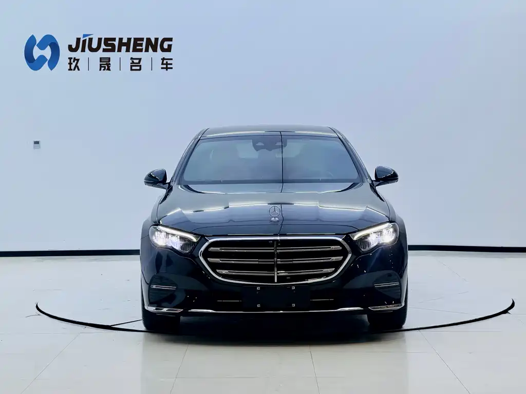 Mercedes-Benz E-Class 2025