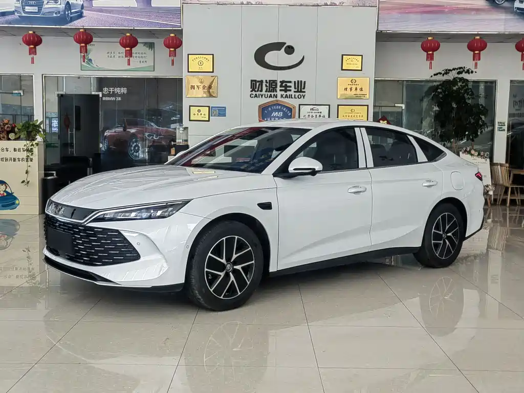 BYD Qin L 2026 — фото 1