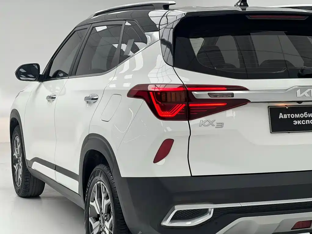 Kia KX3 Proud Running 2022 — фото 16