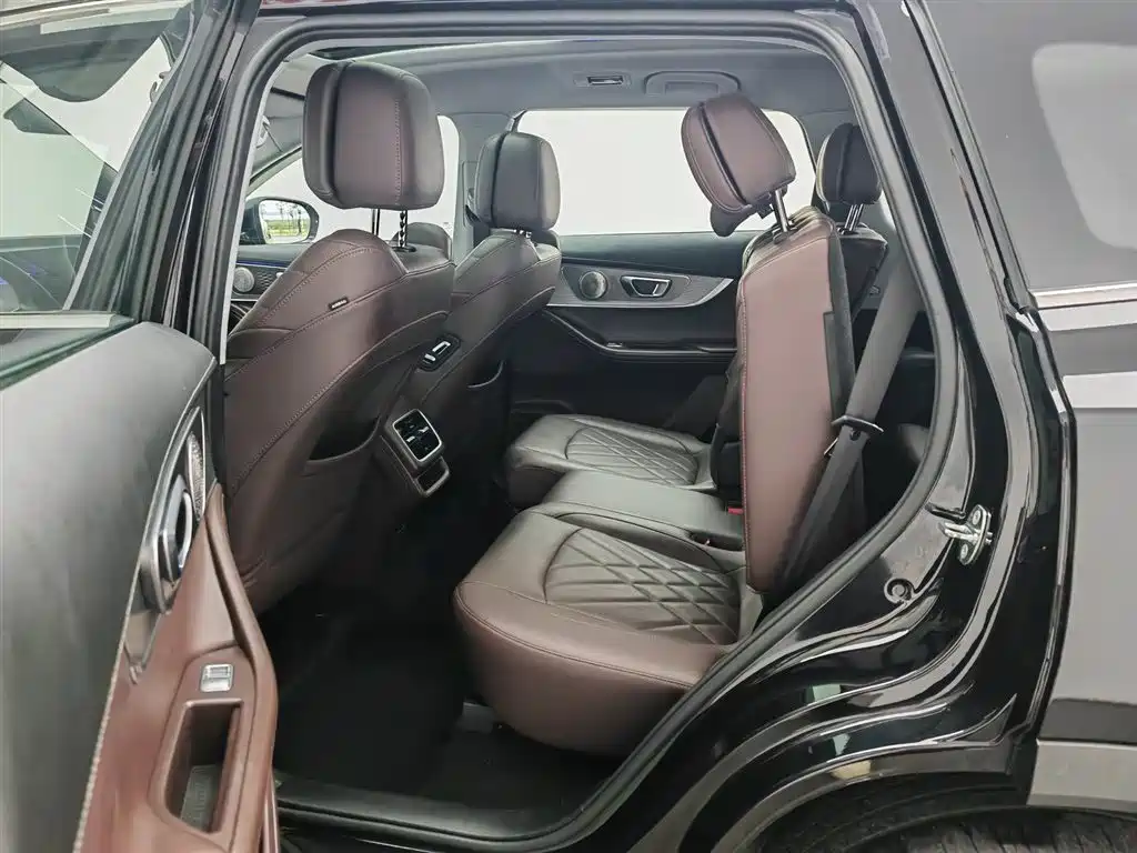Chery Tiggo 8 PRO 2023 — фото 15