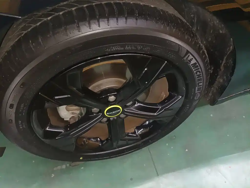 Roewe i6 MAX 2022 — фото 23
