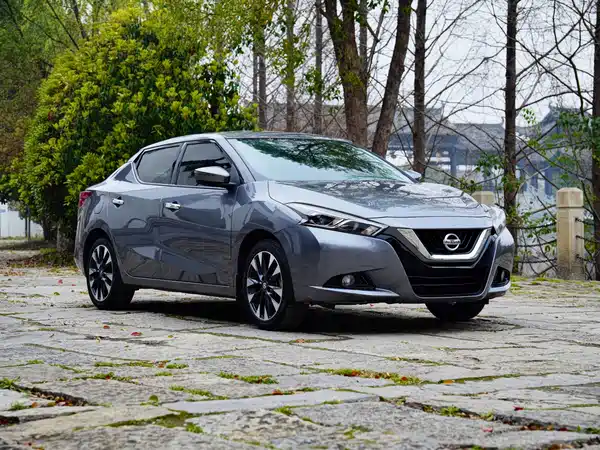 Nissan Bluebird 2016
