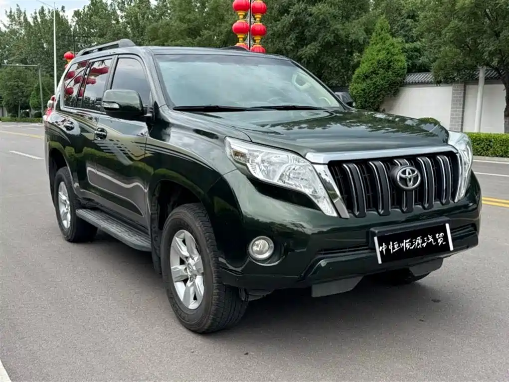 Toyota Prado 2015 — фото 3