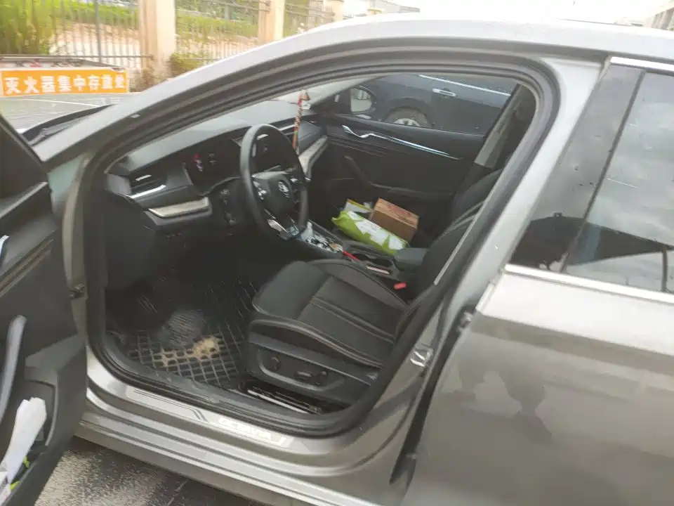 Skoda Octavia 2023