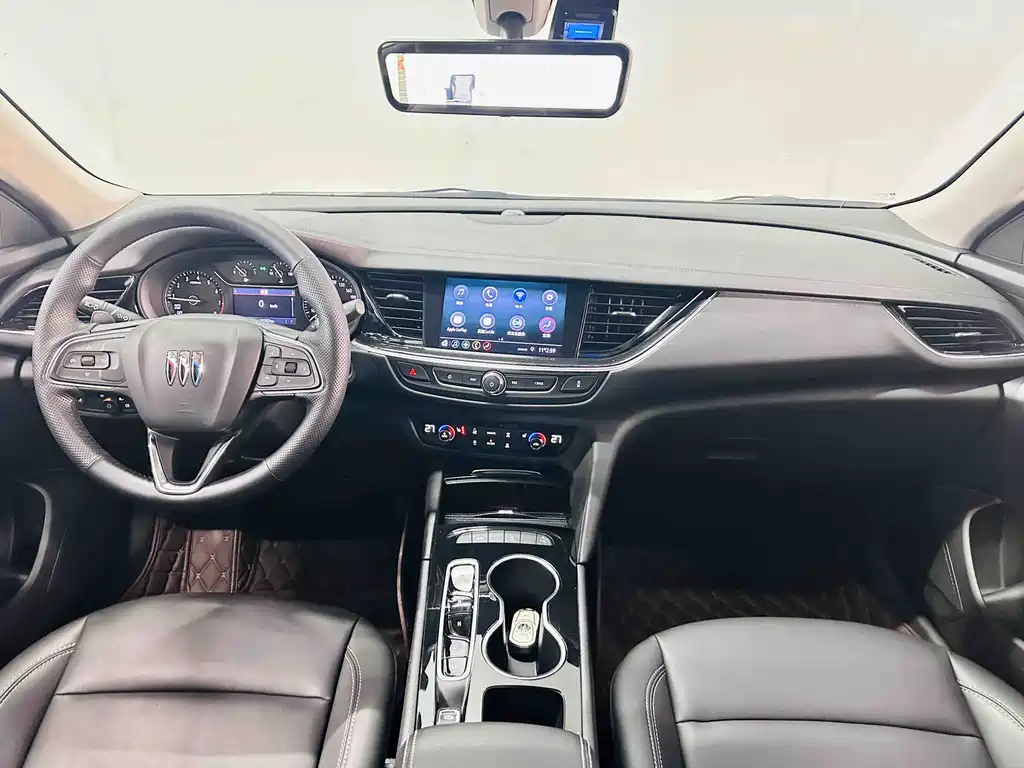 Buick Regal 2023 — фото 13