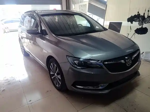 Buick GL6 2018