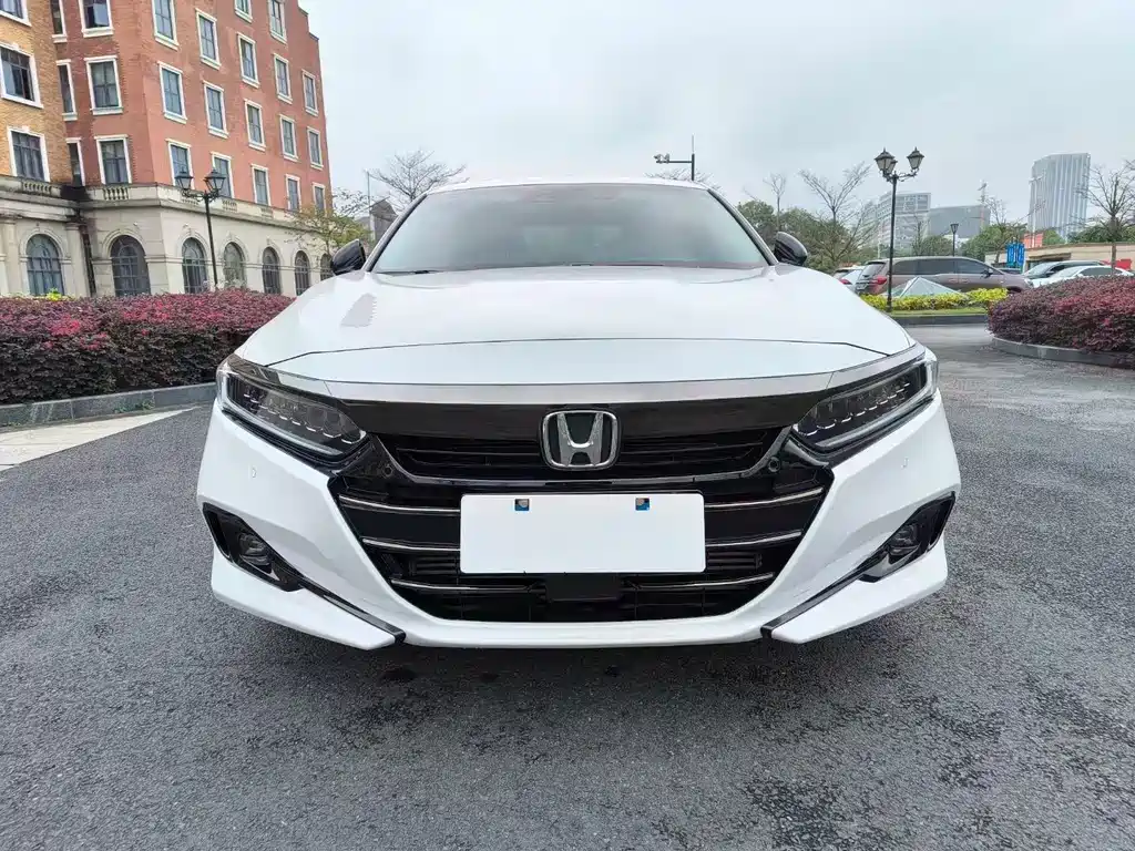 Honda Accord 2023 — фото 2