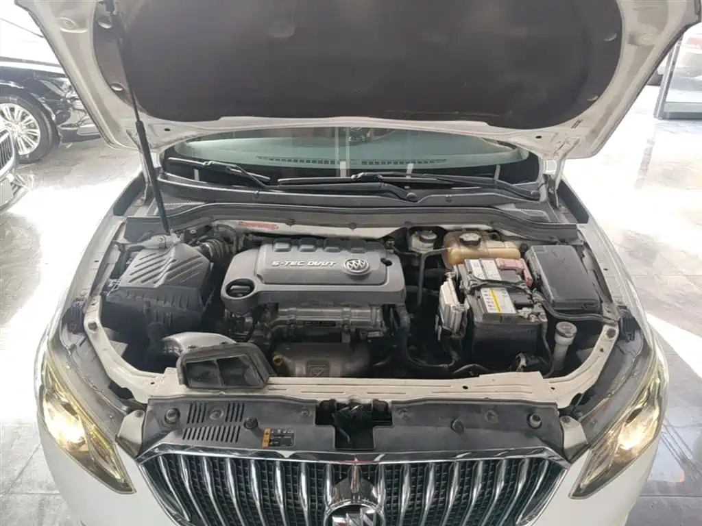 Buick Excelle 2016 — фото 19