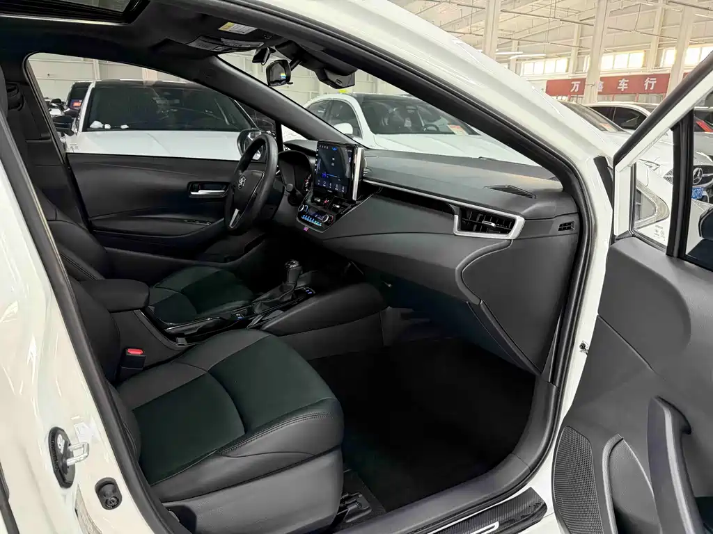Toyota Levin 2023 — фото 17