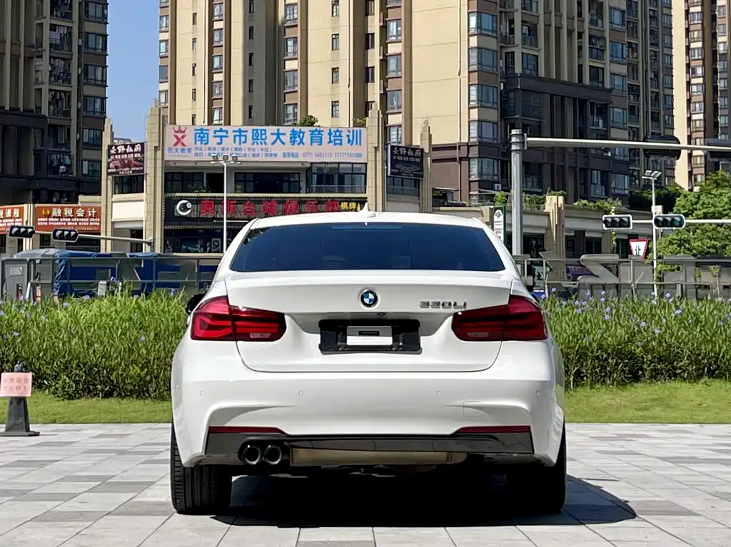 BMW 3 Series 2018