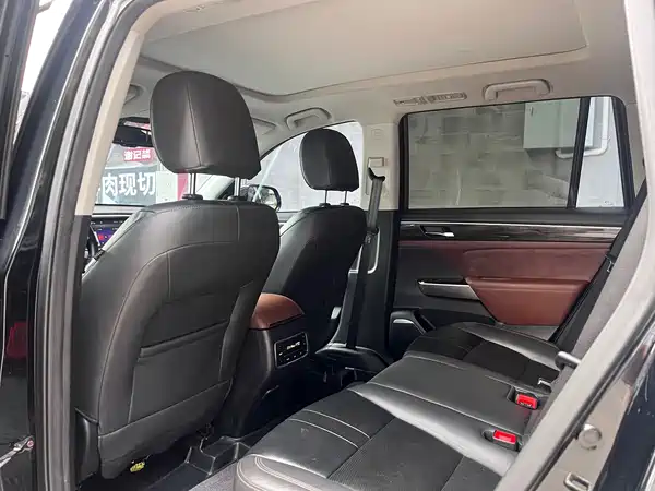 GAC Trumpchi GS8 2018