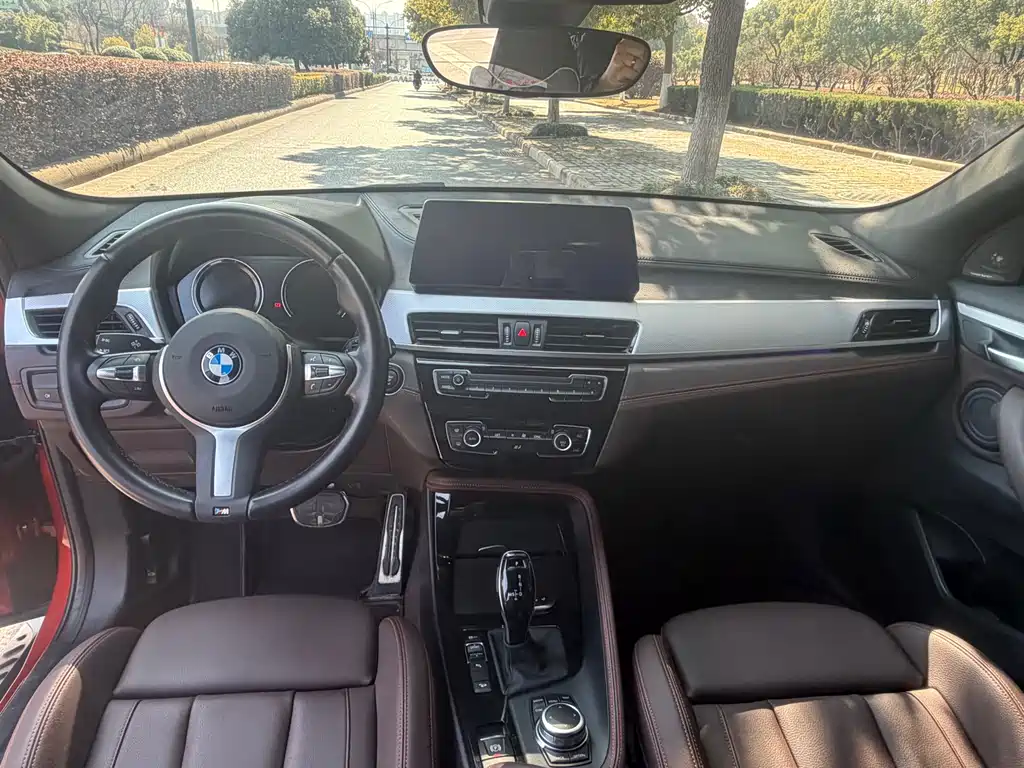 BMW X2 2022 — фото 9