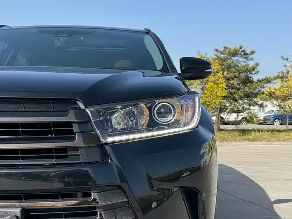 Toyota Highlander 2020