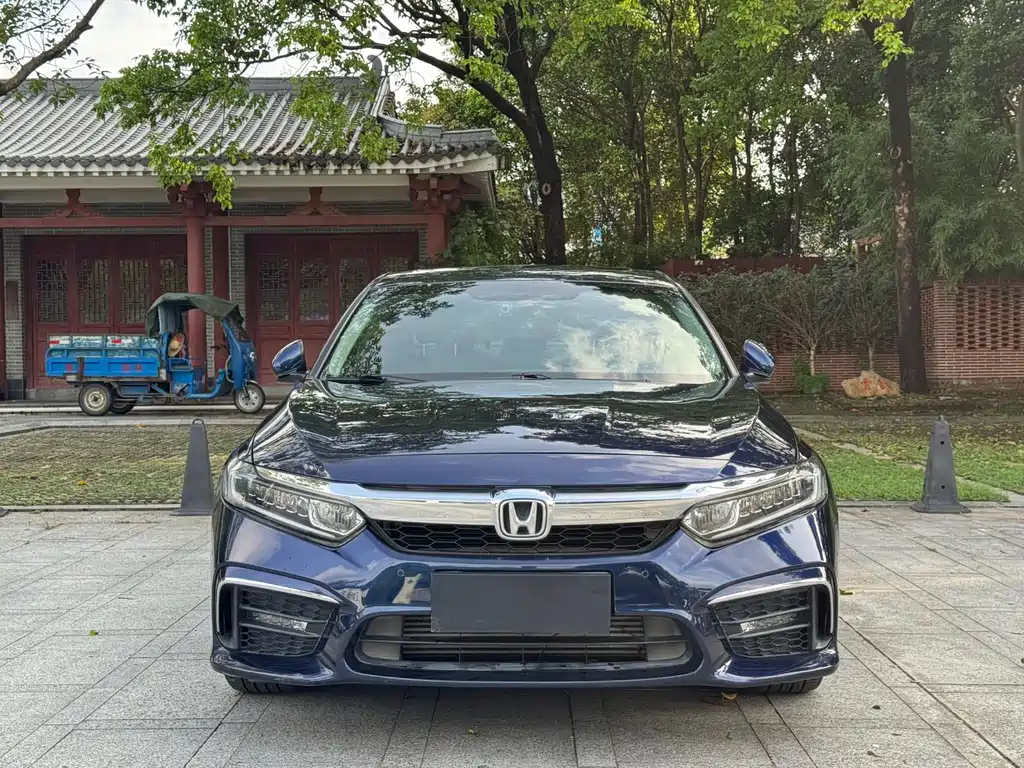Honda Inspire 2019 — фото 2
