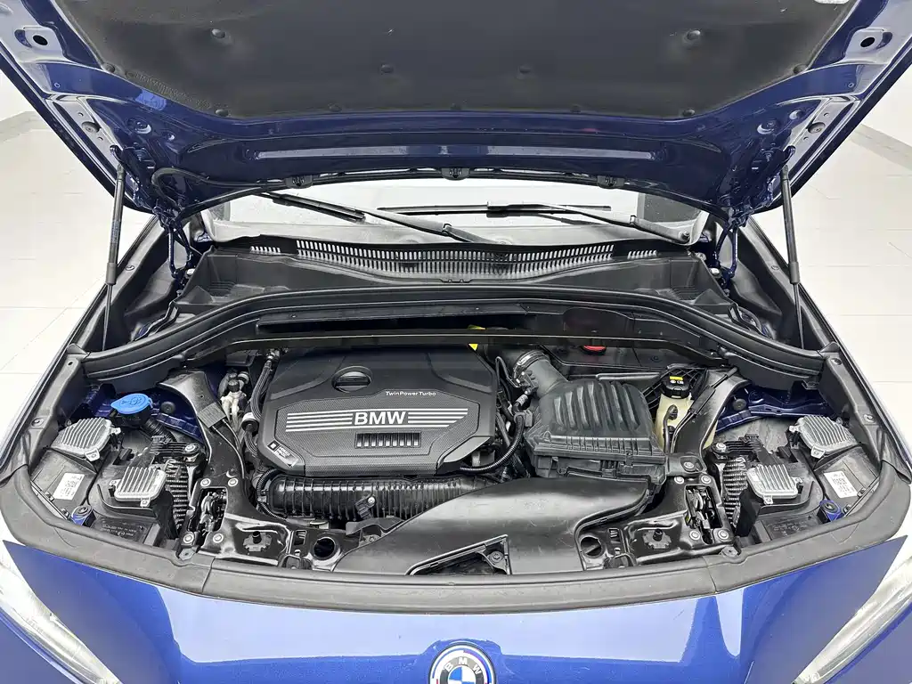 BMW X2 2022 — фото 19