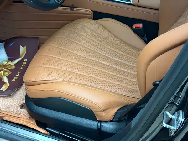 Mercedes-Benz S-Class 2023