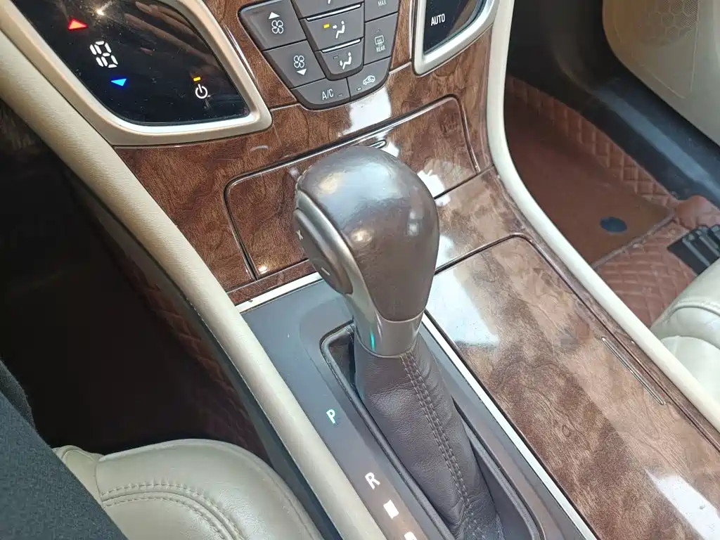 Buick LaCrosse 2015 — фото 11