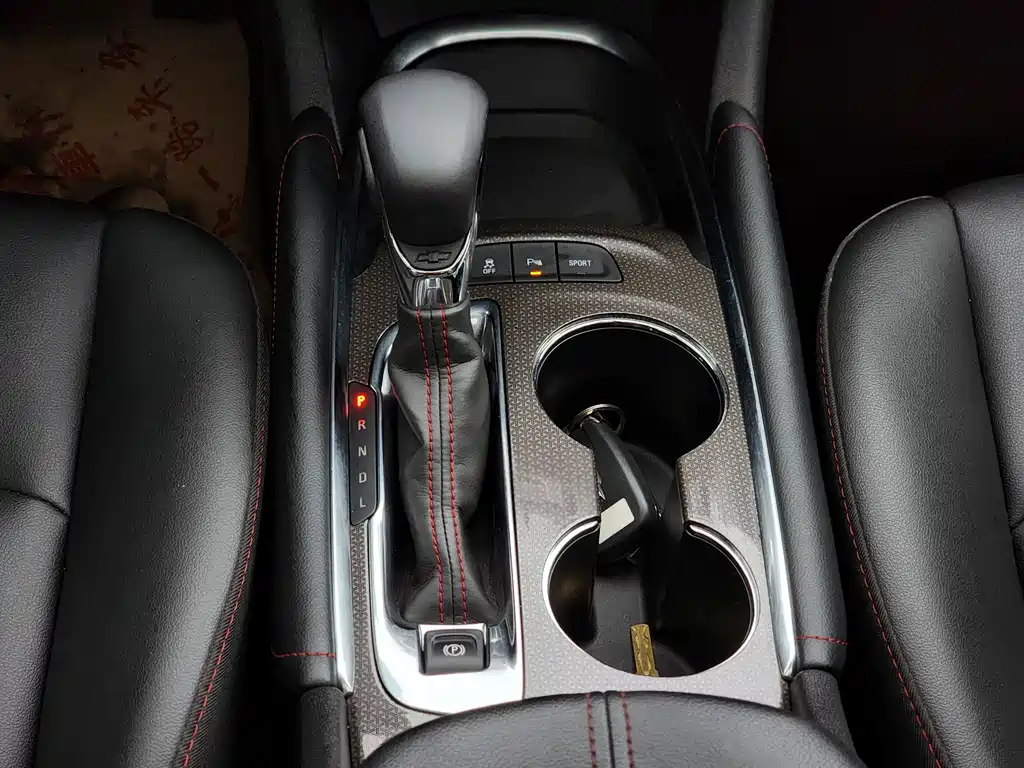 Chevrolet Malibu XL 2021 — фото 16