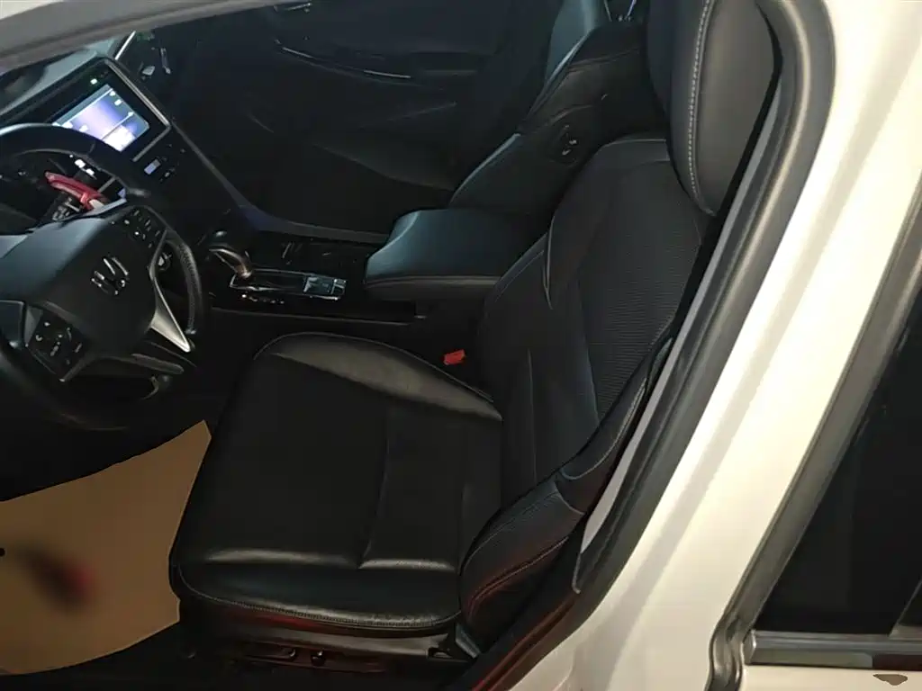 Honda Spirior 2017 — фото 15
