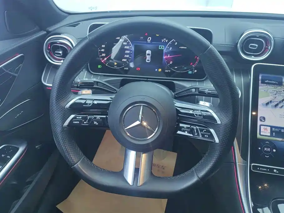 Mercedes-Benz C-Class 2023 — фото 15