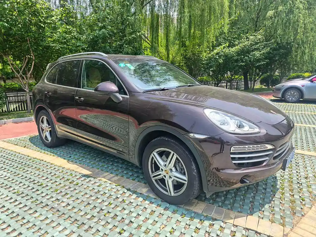 Porsche Cayenne 2014 — фото 5