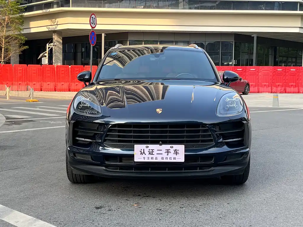 Porsche Macan 2020 — фото 2