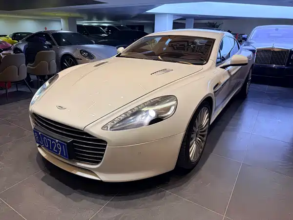 Aston Martin Rapide 2013