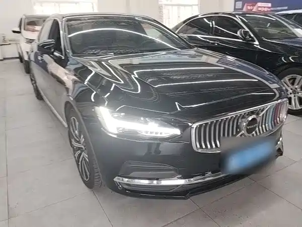 Volvo S90 2023