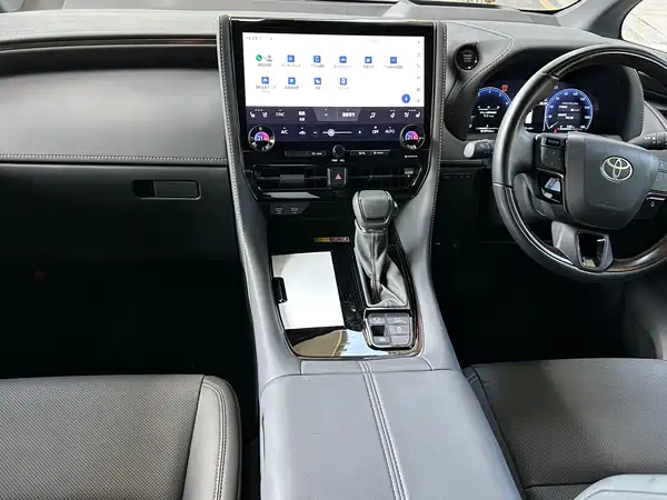 Toyota Alphard 2025