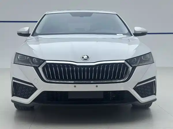 Skoda Octavia 2023