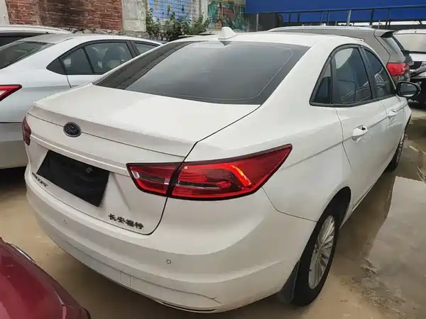 Ford Escort 2017