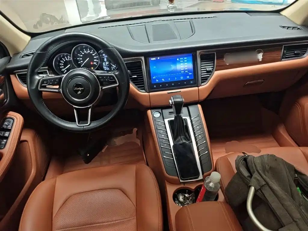 Zotye SR9 2019 — фото 10