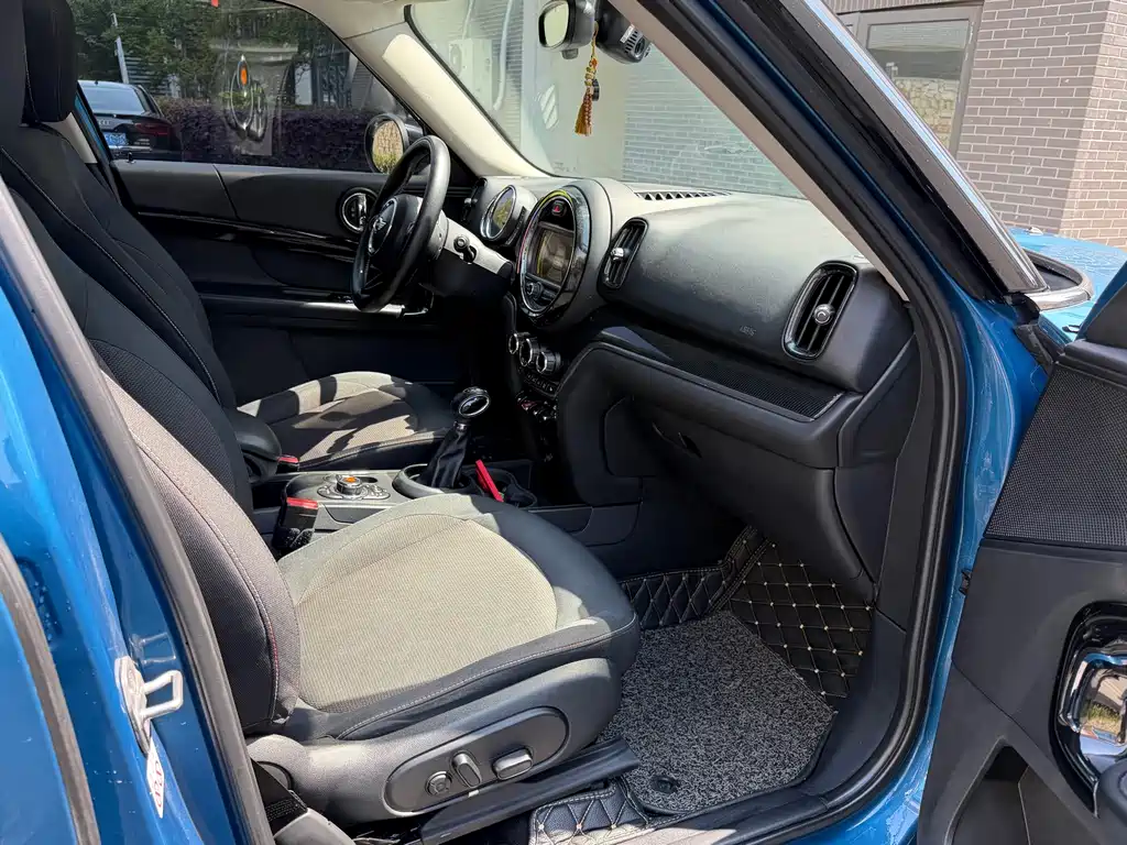 MINI Countryman 2017